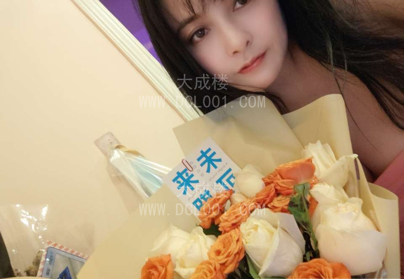 成都天三E奶少妇