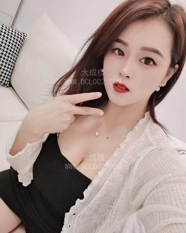 罗湖丰满圆润黑丝温妮