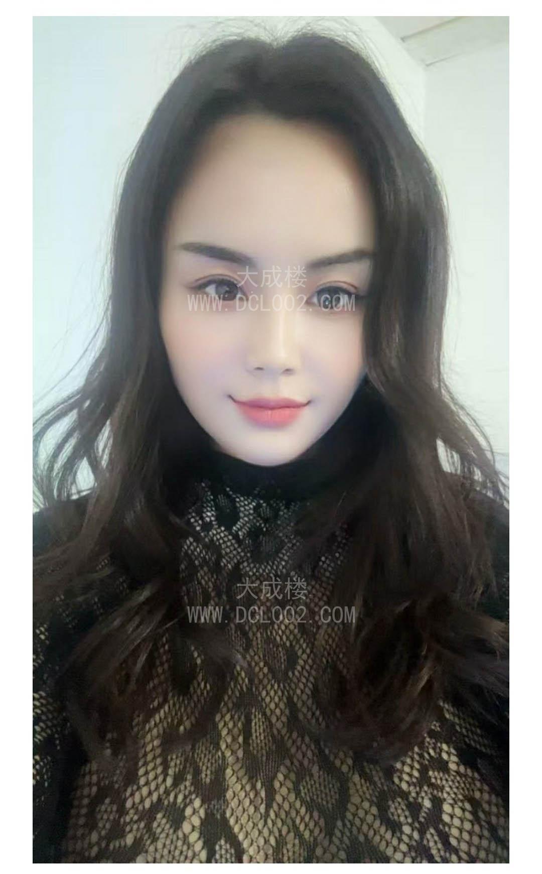 龙岗三通翘臀少妇主打姐妹双飞sm