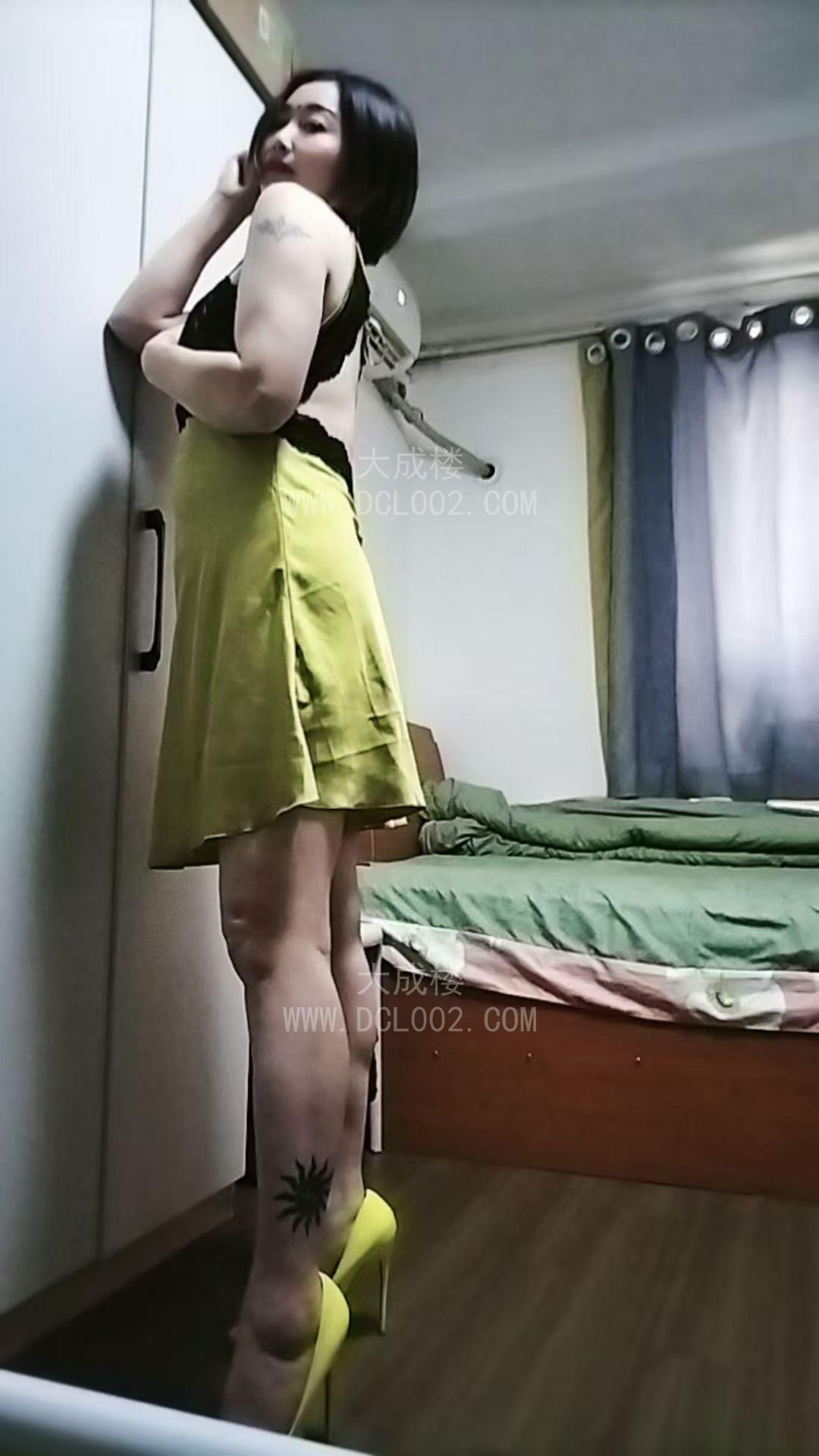 朝阳劲松黑丝气质少妇薇薇