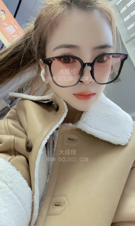 浦东骚妹子小爱茜