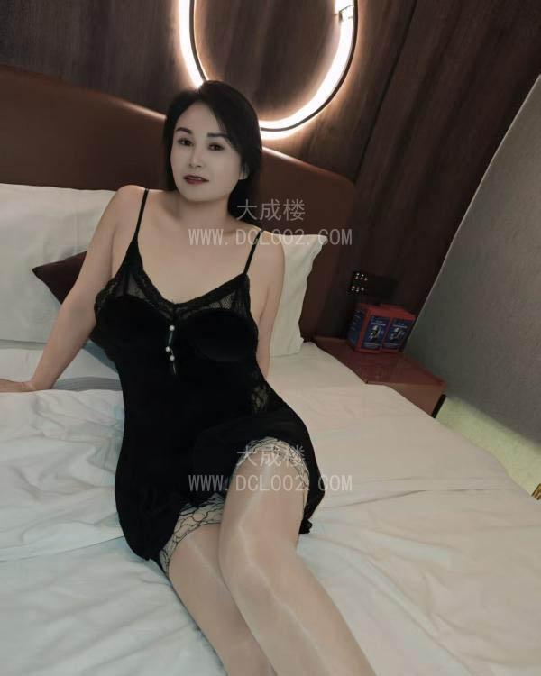 长沙开福丝袜骚妇