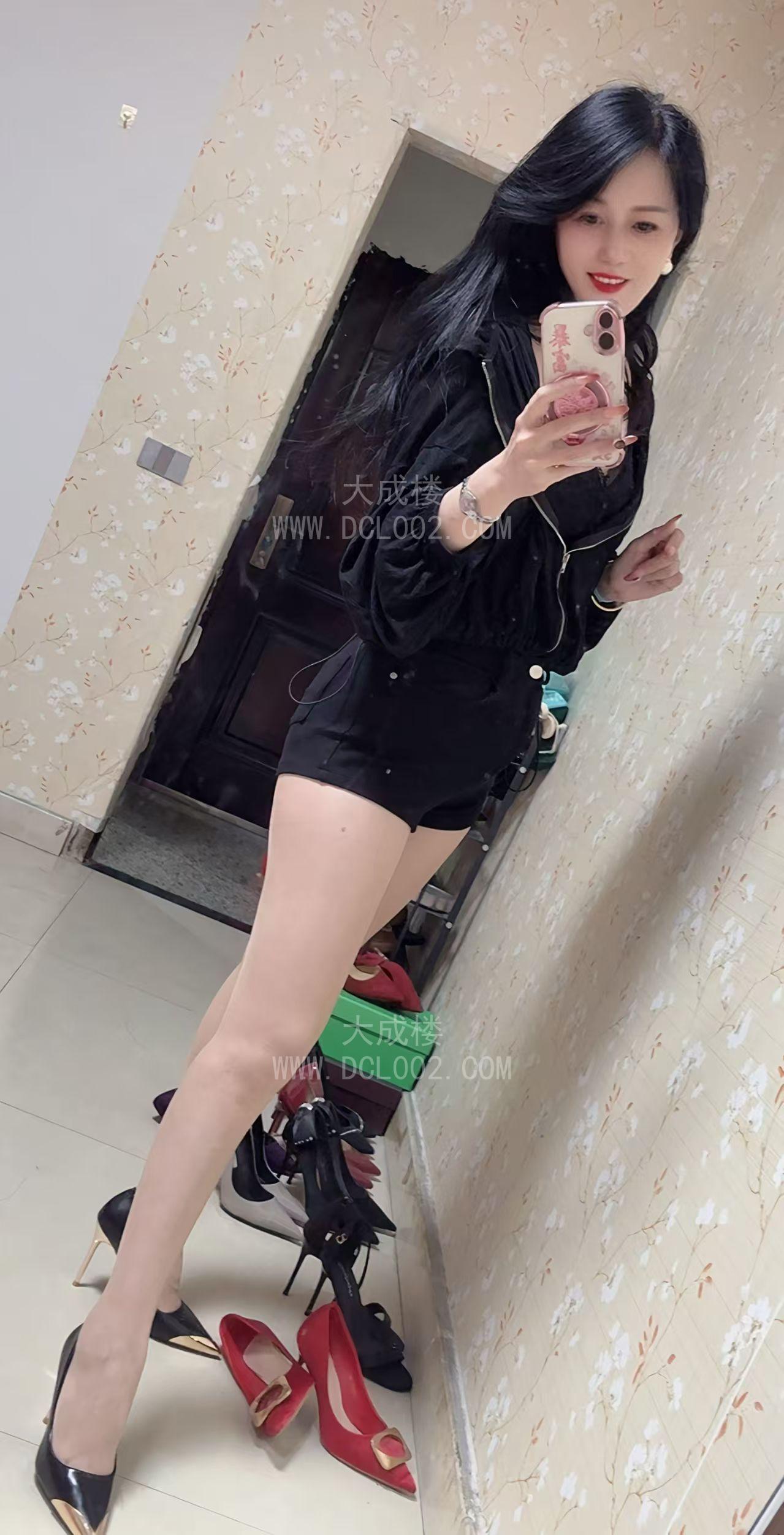 南通妩媚妈妈少妇