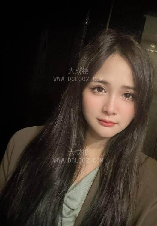 花都颜控妹欣欣