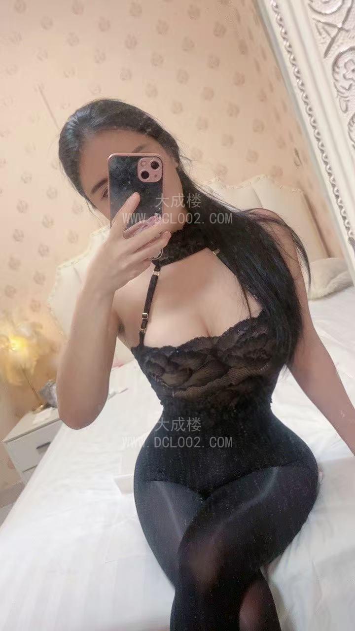 罗湖返食向西蕾丝肥臀小月