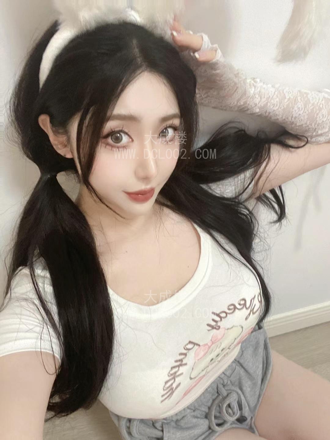 武汉性欲超强骚妹撑不住