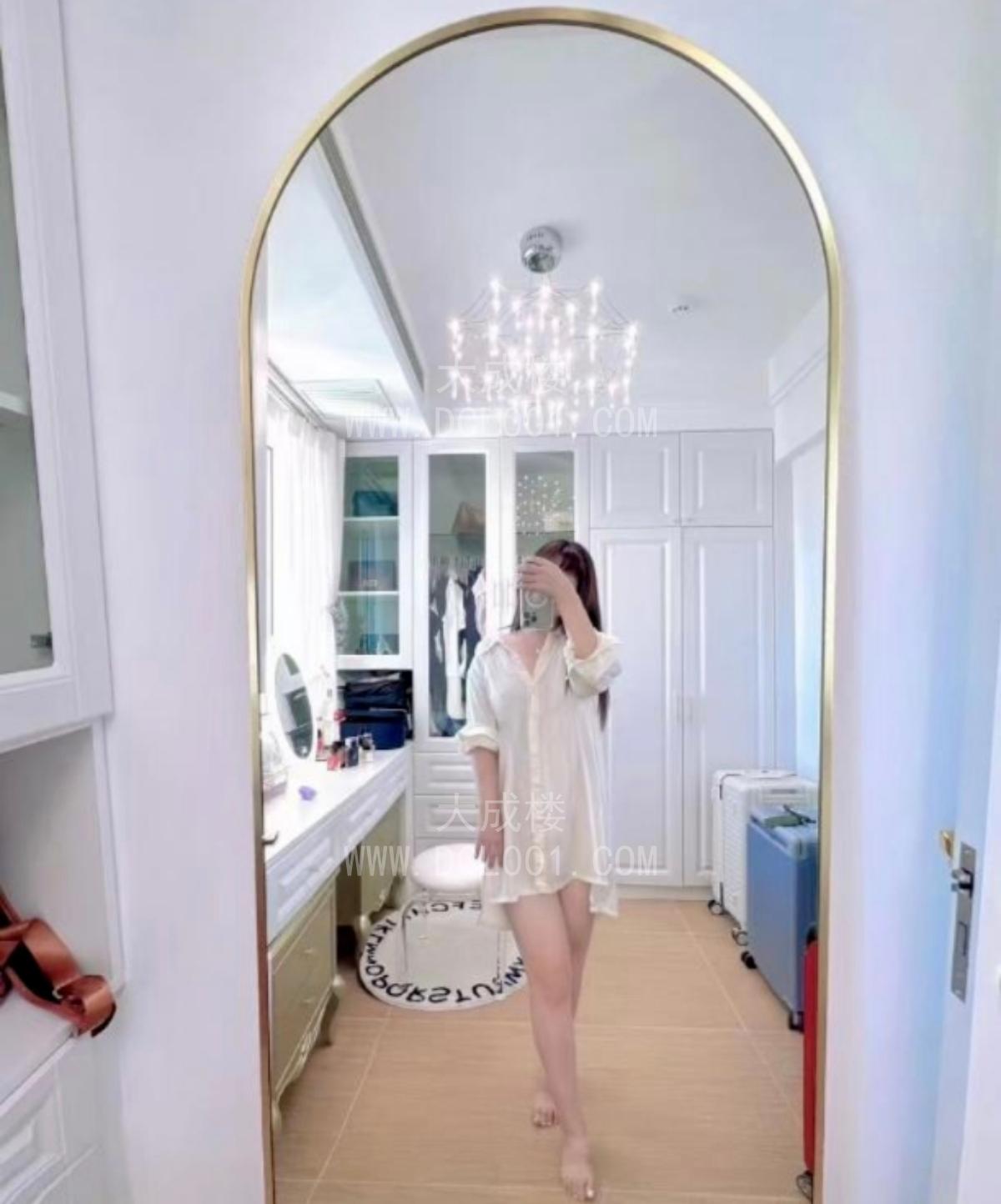 青岛大奶小魅狐