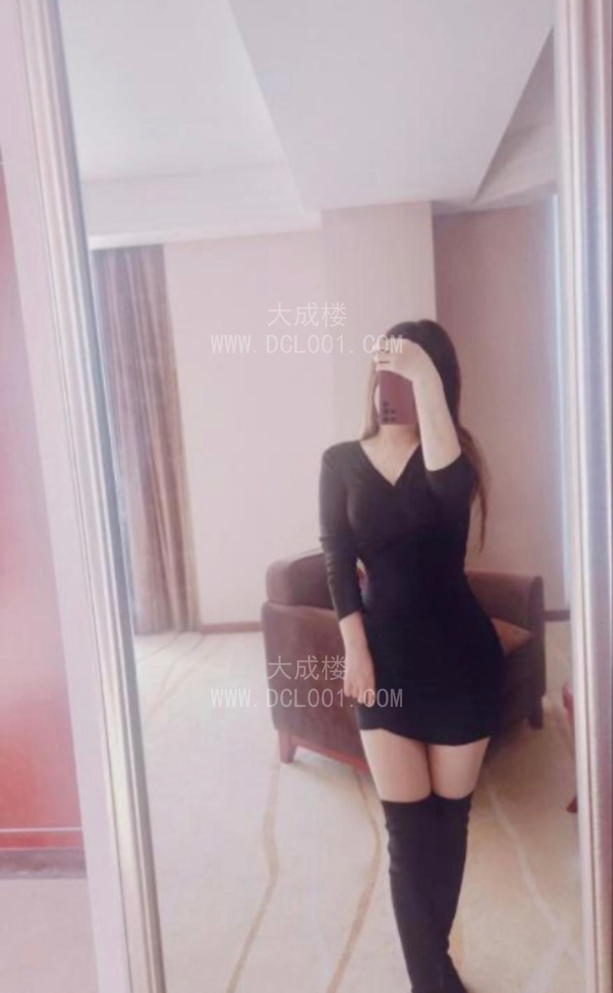 青岛大奶小魅狐