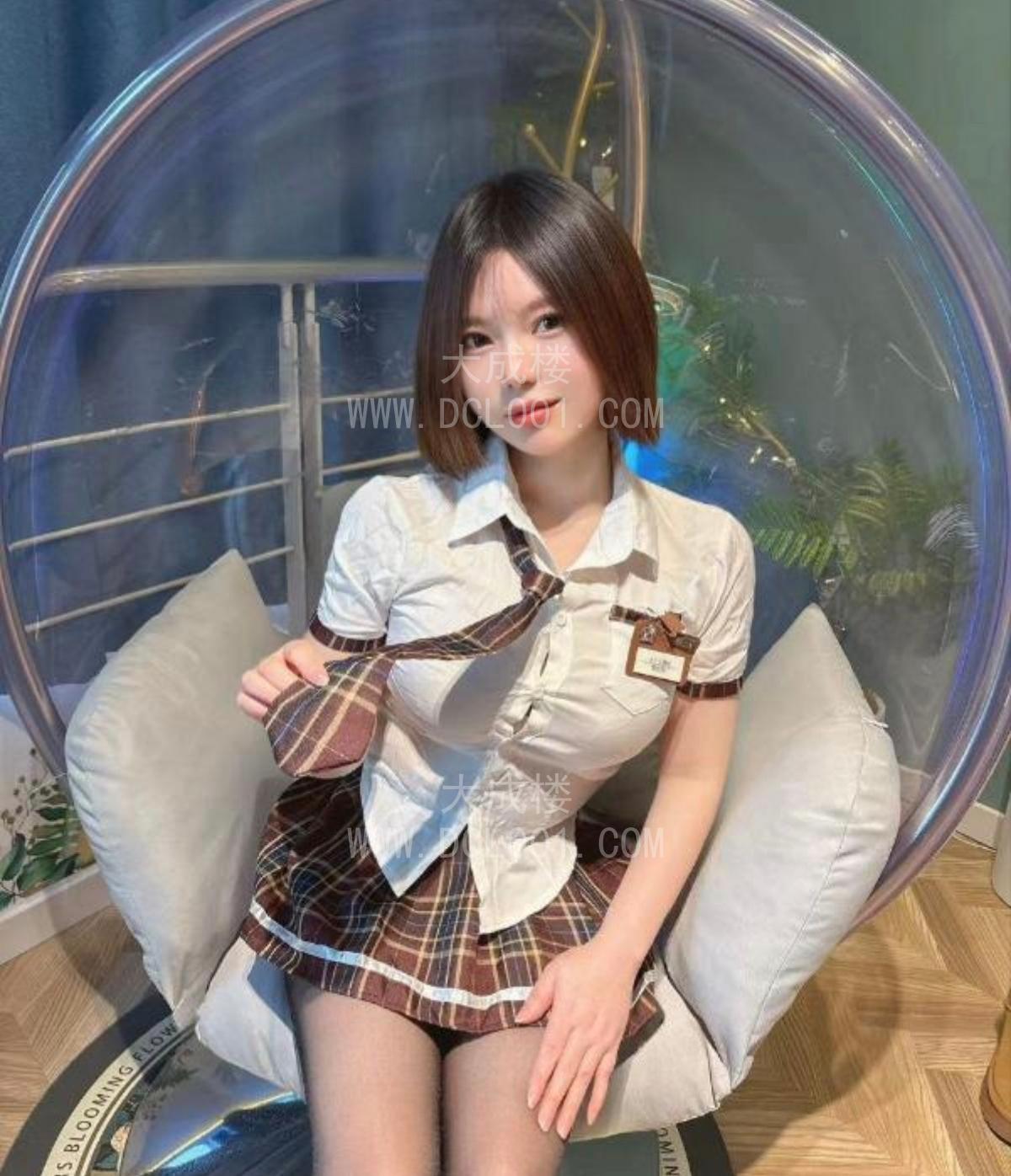 静安身材丰满小巧妹子