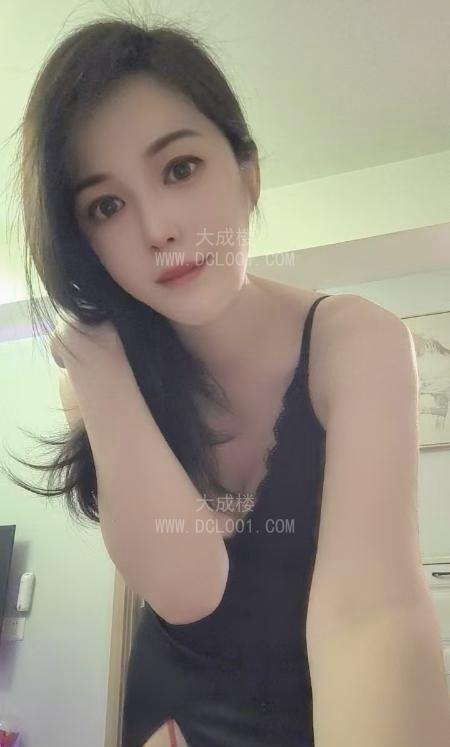 成都天府二姐美女依灵