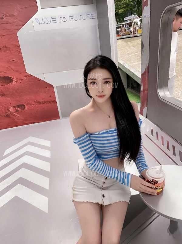 龙华清湖地铁站妮妮