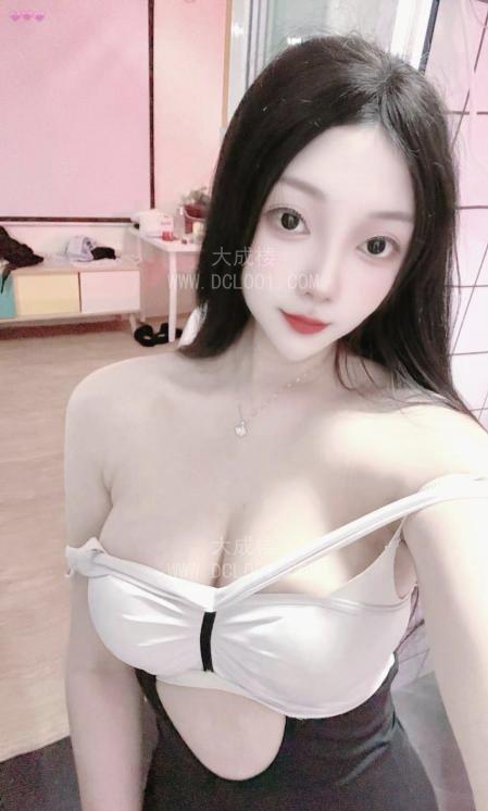 普陀性感大胸小姐姐