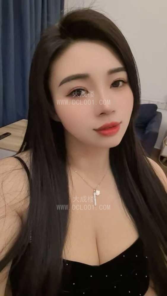 白云大胸妹巧巧