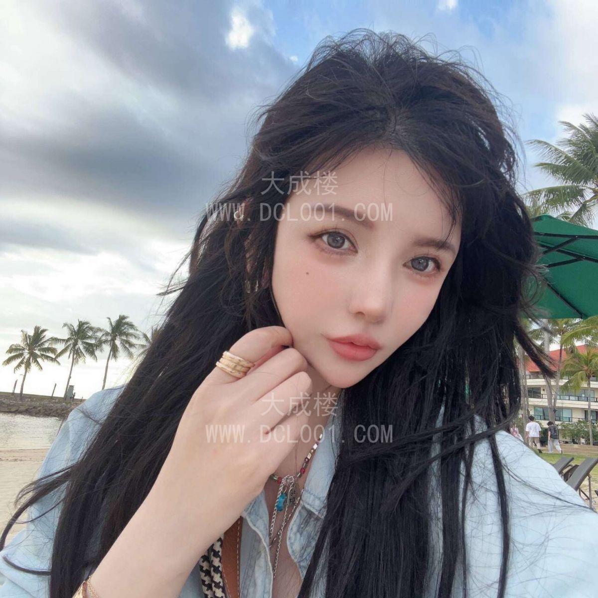 白云B紧小妖精欣欣