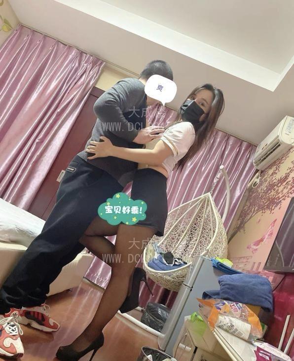 成都跳艳舞美女老师