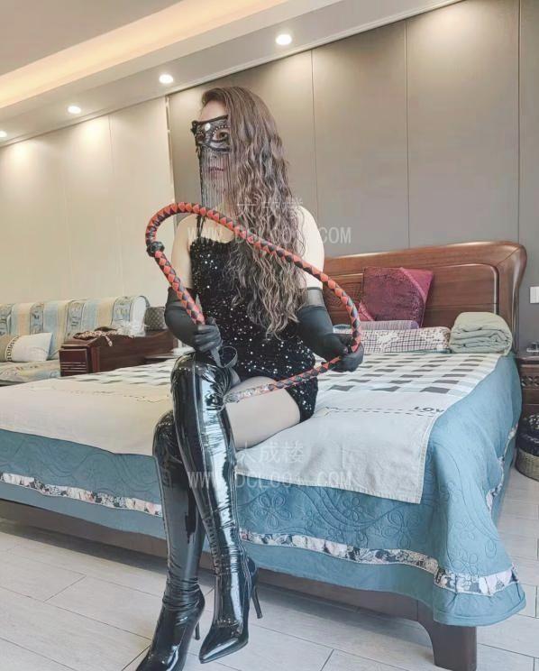 赛罕S大波浪皮鞭教主