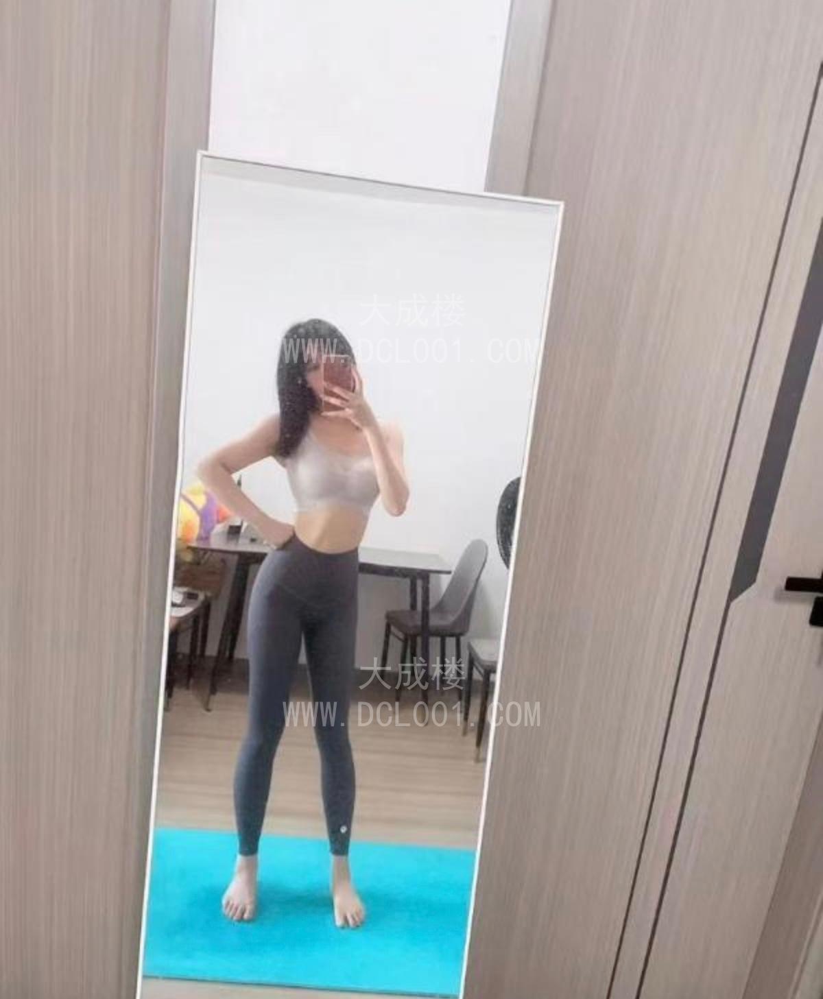 南昌一字马瑜伽骚妹