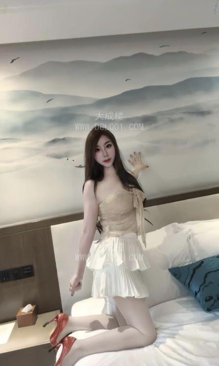 天河长腿丰胸妮妮