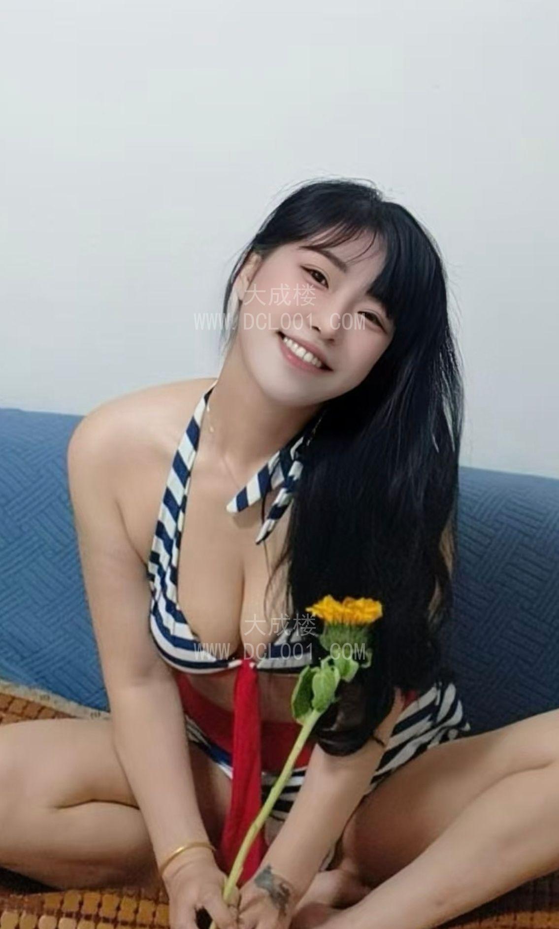 罗湖性感风骚美眉红酒妹